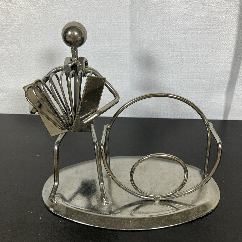 Accordion PLAYER NUTS AND BOLTS Desktop FIGURINE Man Men Guy Gift